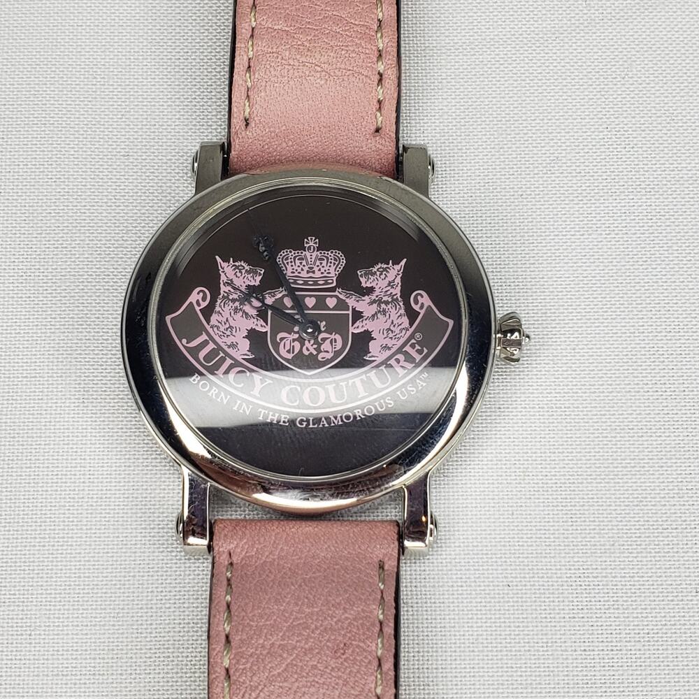JUICY COUTURE Born In The Glamorous USA Pink Watch Dog Charm Baterry Works